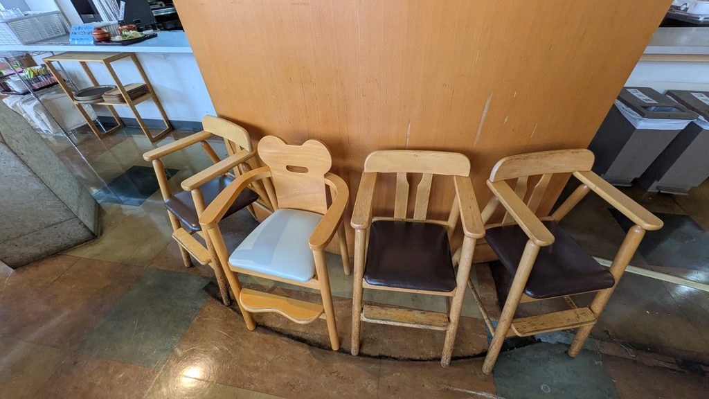 あぐり窪川子供用のイス