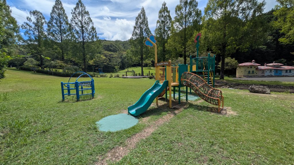 四万十緑林公園遊具